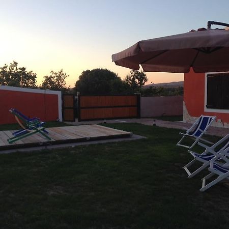 Is Tanas Bed & Breakfast Serdiana Bagian luar foto